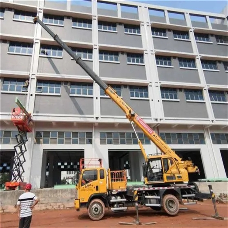 龙马潭高楼层玻璃吊装