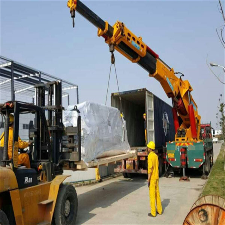 龙马潭吊车租赁价格、流程、安全标准全解析，快速解决施工难题